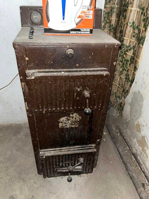 Продаж гарного комерц. приміщення під ремонт с. Великий Хутір