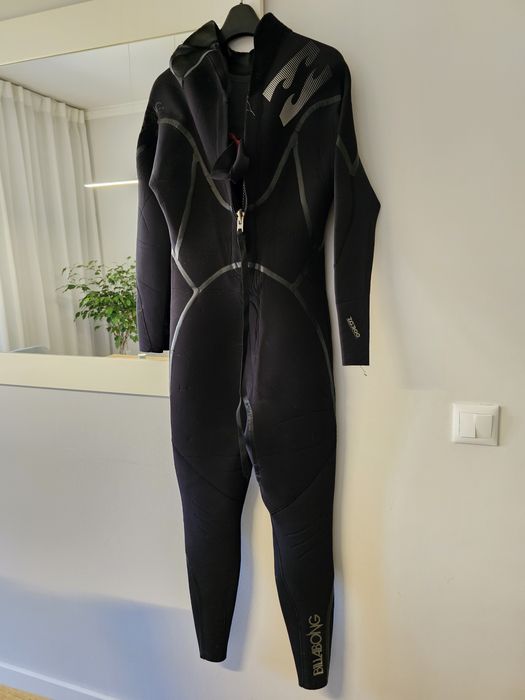 VENDIDO Fato Surf Billabong 4:3 Revolution