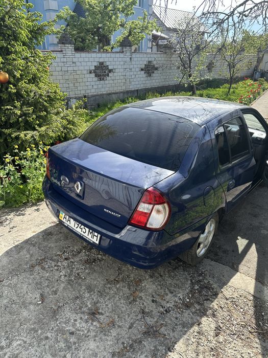 Рено кліо сімбол