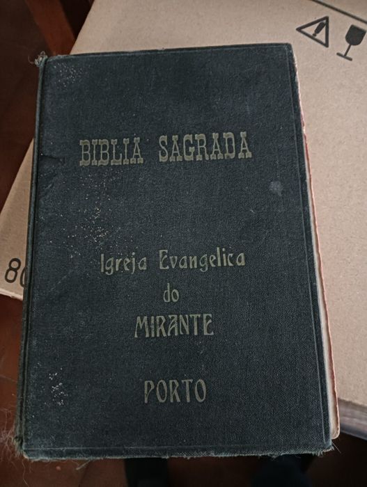 Livros antigos diversos