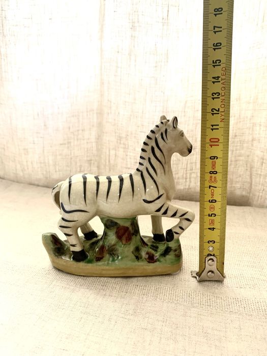 Зебра. Статуєтка. Кераміка
