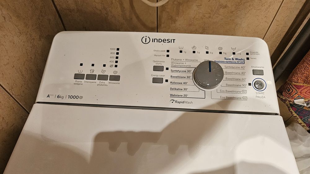 Pralka Indesit ładowana od góry klasa A+++