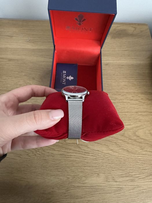 Zegarek damski nowy z metką