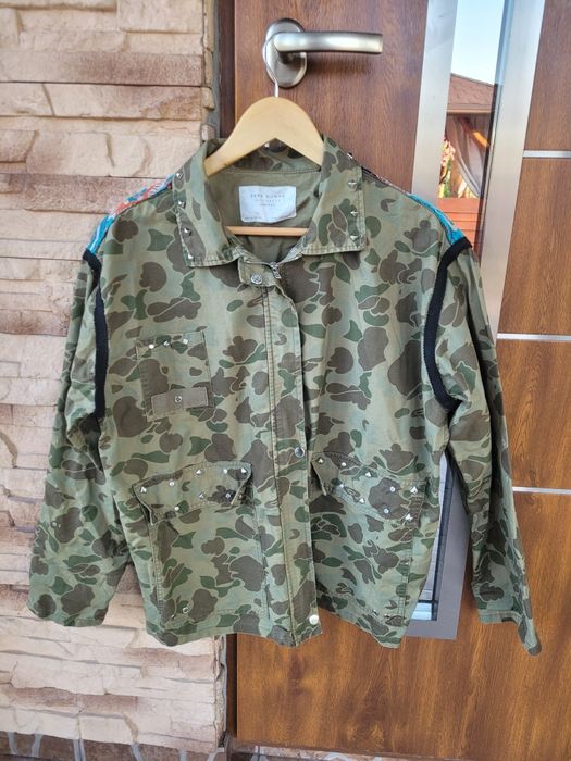 Kurtka jesienna lekka moro khaki ze zdobieniami i przetarciami