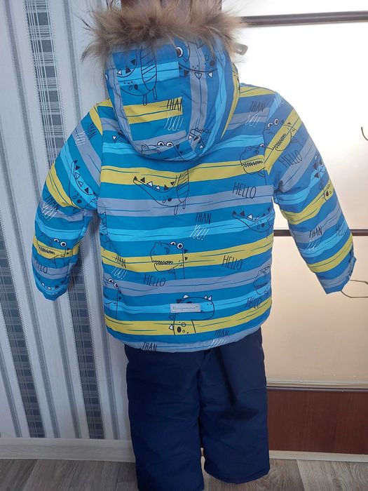 Зимовий комплект куртка напівкомбінезон для хлопчика динозавр 104 110