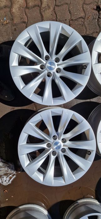 Felgi aluminiowe oryginalne Tesla 20 cali 5x120