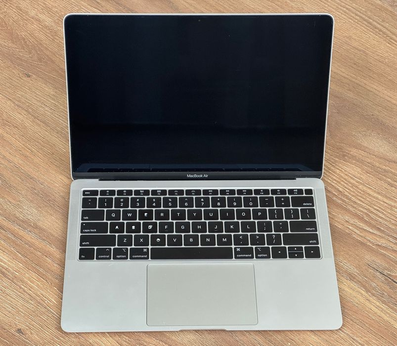 macbook розбитий - купить ноутбуки и аксессуары - Цена на OLX.ua