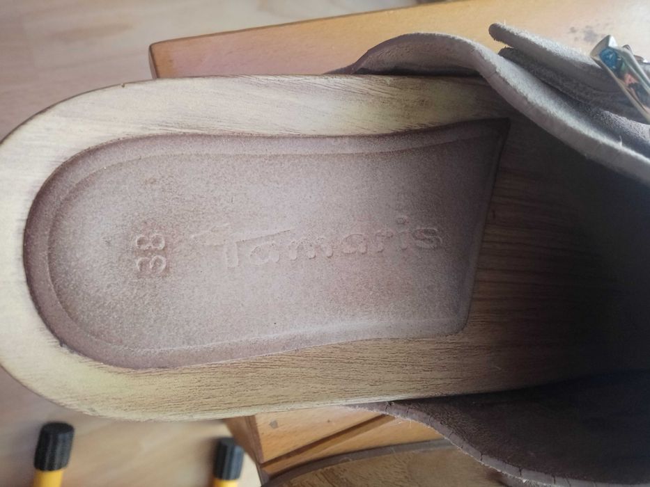 Chodaki damskie Tamaris