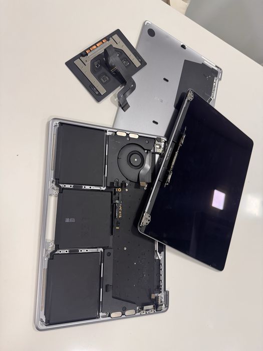 MacBook Pro 13 A2159 Parts64284527107329120