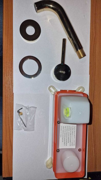 Bateria umywalkowa podtynkowa Lungo L.Gold