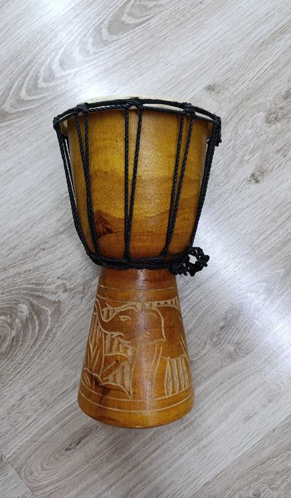 Sprzedam afrykański instrument bęben Djembe