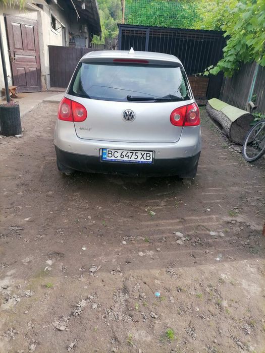 Продам гольф 5  . Ціна 4150 доларів