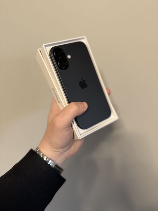 Apple iPhone  16 128Gb. (Black)