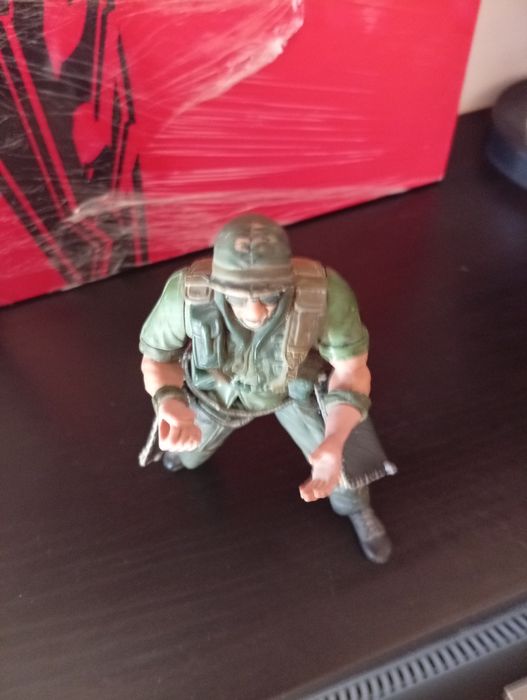 Figura antiga soldado de 1998