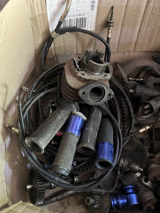 Продам пружину красную на помед дио 34