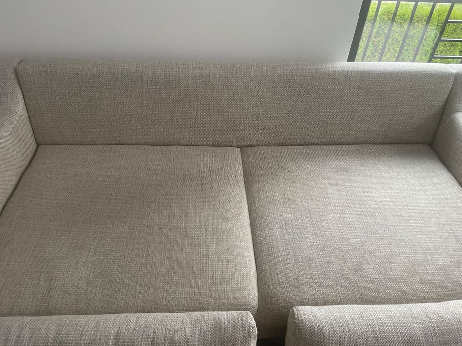 Nowoczesna sofa do salonu