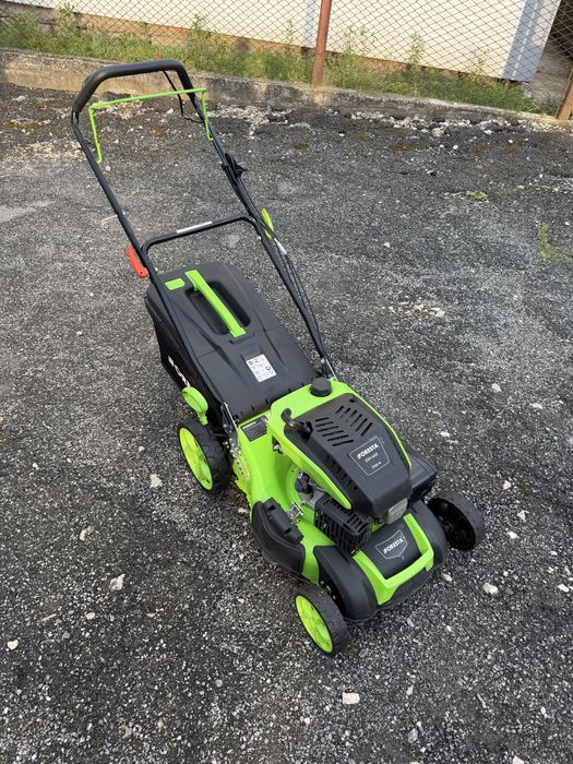 Газонокосарка самохідна Foresta GM-460