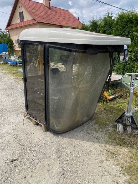 kabina kombajna traktora kompletna