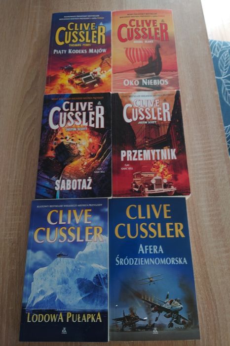 książki, 10 tomów, większość mało używane