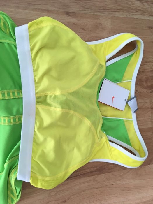 Sportowa sukienka Nike XL