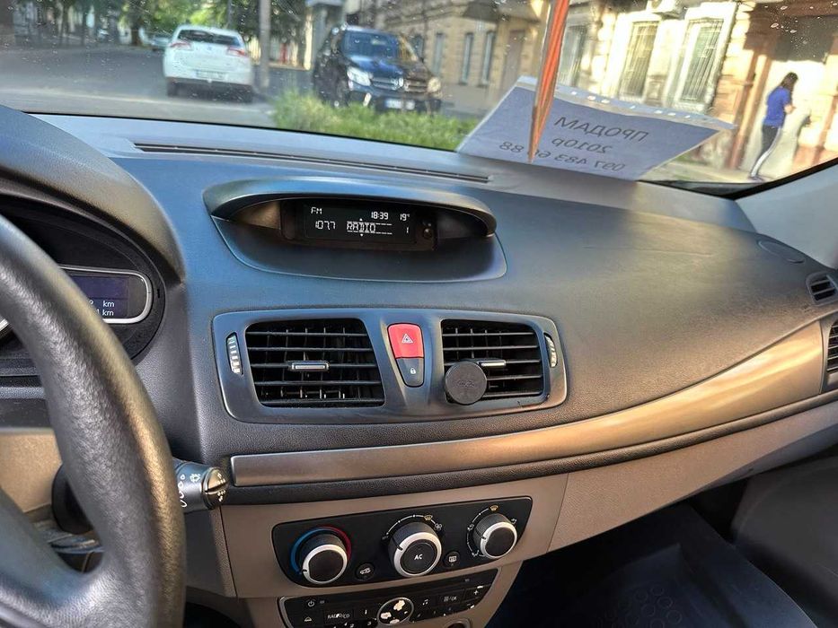 Renault Megane 2010 VIN VF1BZ1G0644028433 фото оголошення 11 з 13