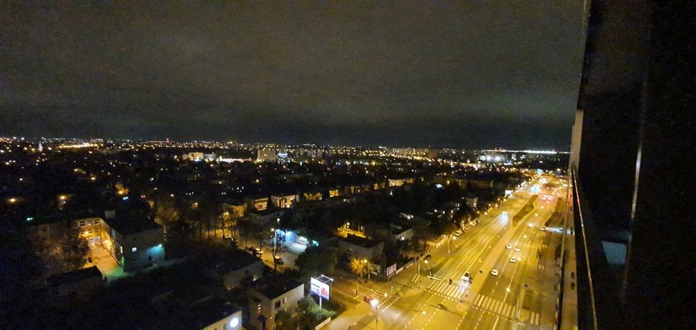 Apartament na doby Poznań 14 piętro-nocleg-piękny widok-taras-NETFLIX