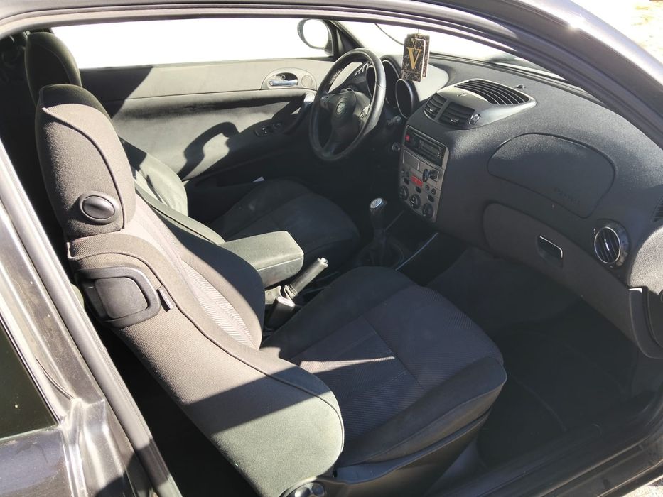 Alfa romeo 1.6 16v — photo 4