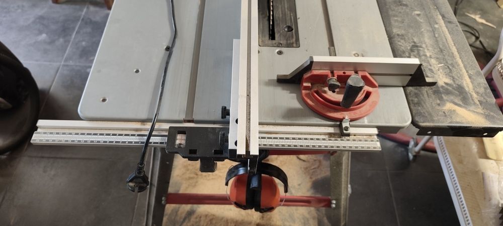 Vendo mesa de corte EINHELL