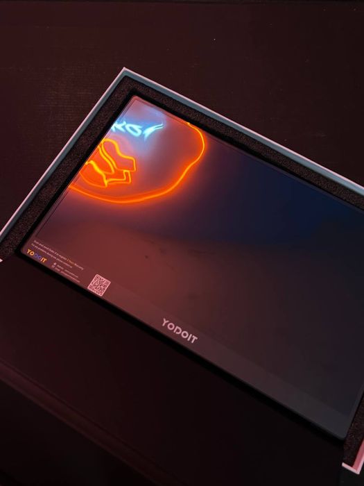Портативний монітор Yodoit 15.6