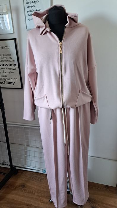 Nowy dres damski L-XL