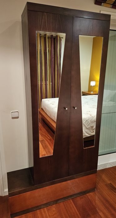 Mobilia de quarto de casal