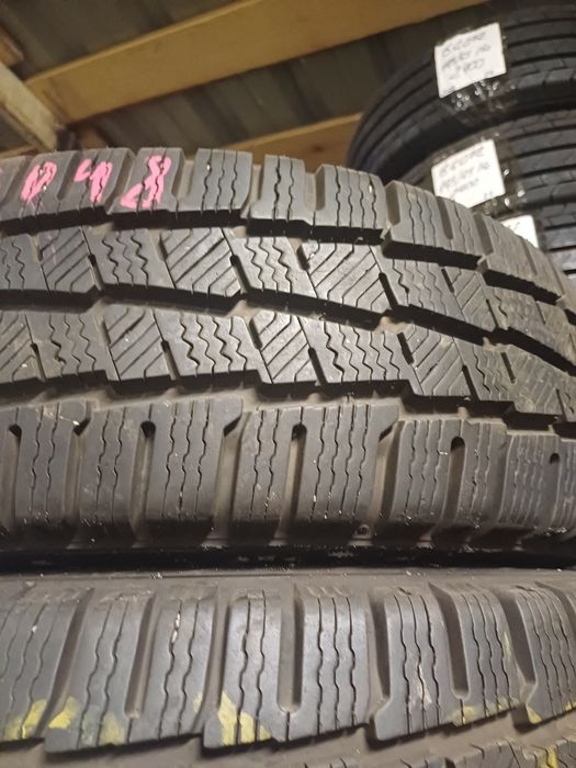 Продам зимние шини 195/65 r16 C