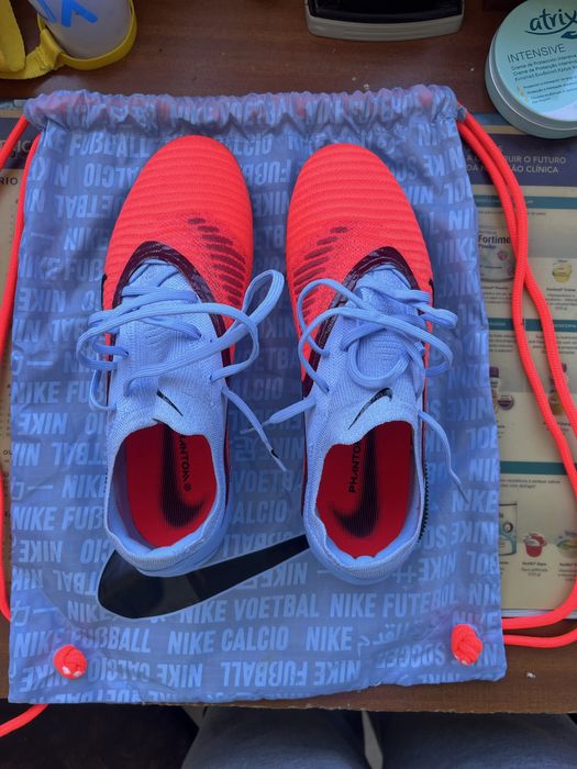 Chuteiras Nike Phantom Low 6 Elite