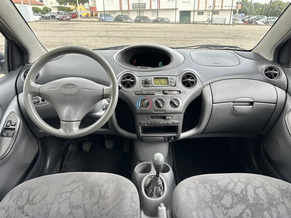 Toyota Yaris 1.0.