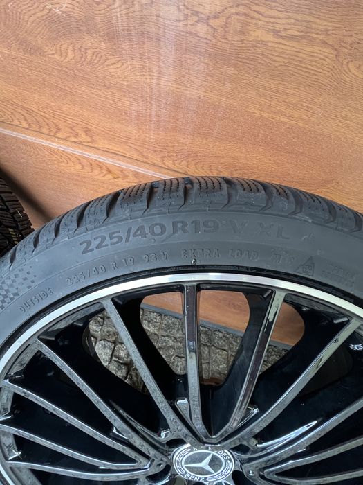 Kola 225/40 R19