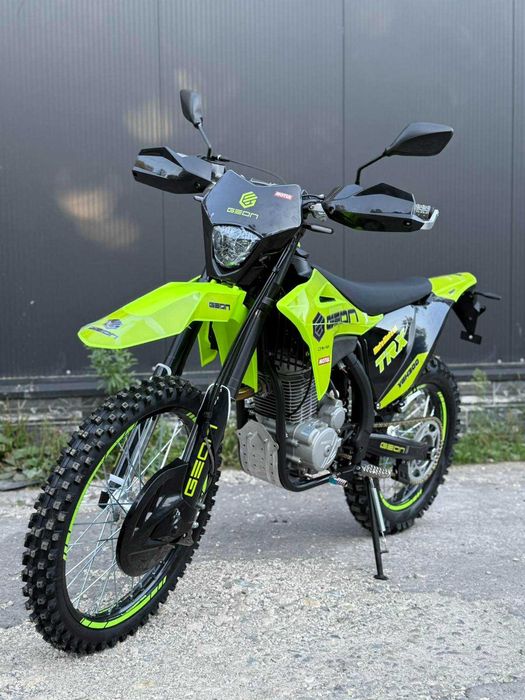 Мотоцикл Geon TRX 300