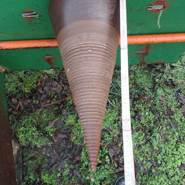 Łuparka świdrowa rębak do drewna POSCH