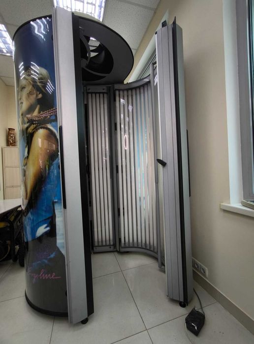 Солярий рабочий. 13 500 грн. Торг уместен.