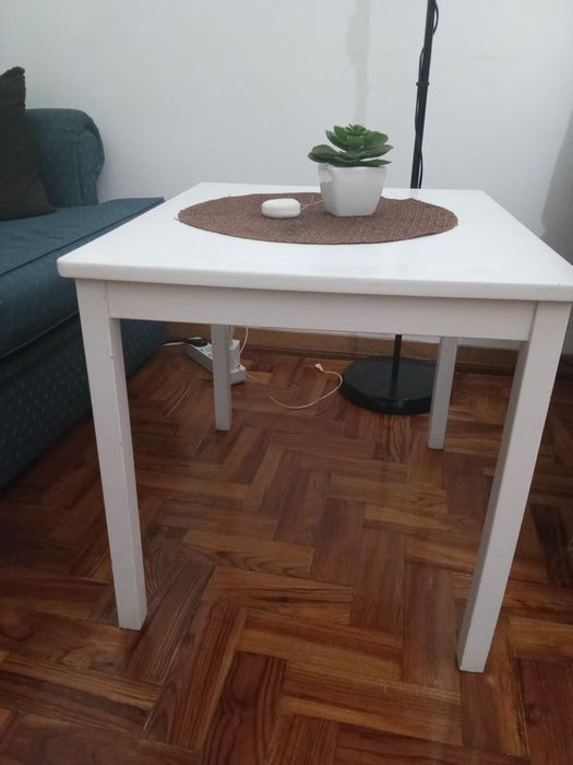 Mesa de centro para sala.