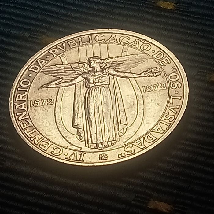 moeda 50.00 escudos prata os lusiedas