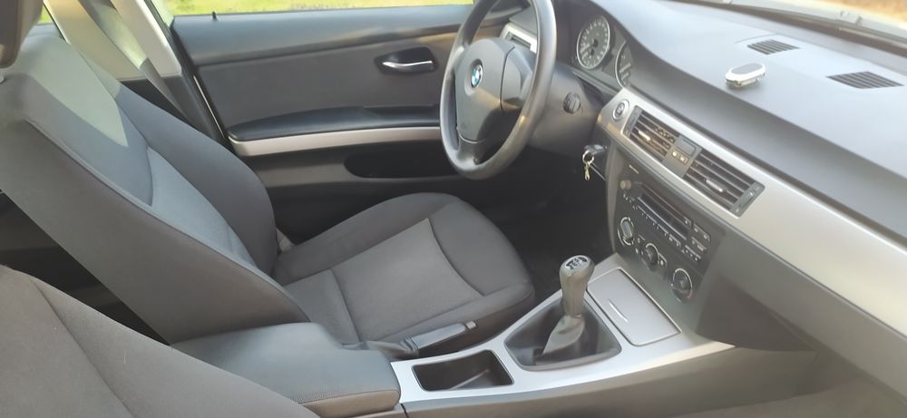 BMW 320i E90 benzyna