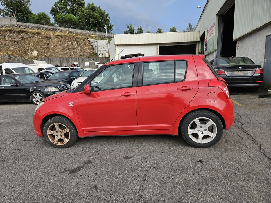 Suzuki Swift 1.3 DDiS de 2008 para peças