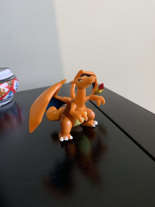 Pokemon Charizard