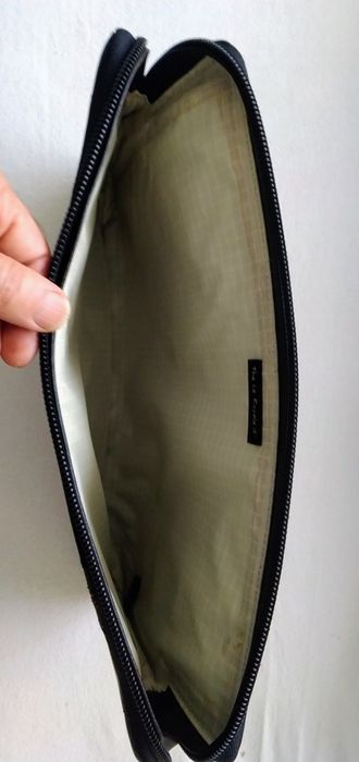 MacBooks 15" Capa pele/couro Crumpler nova