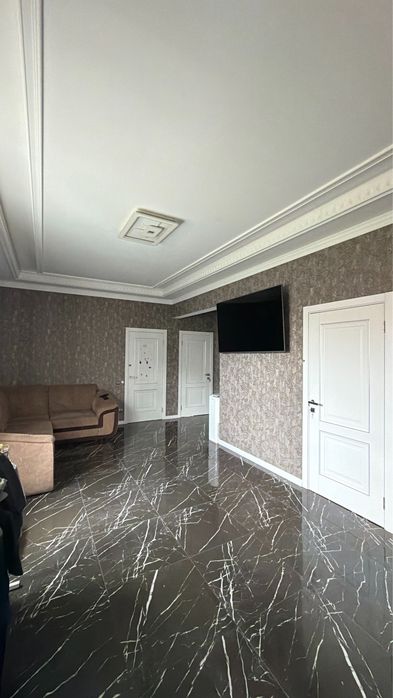 Будинок з ремонтом Васильків вул.Чехова