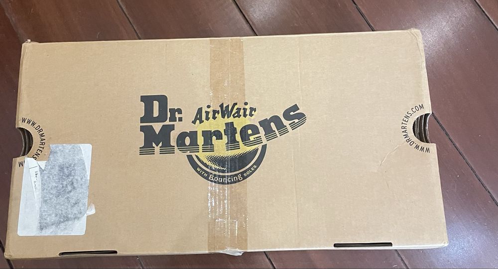 Орігінальні ботинки Dr. Martens Dan Stride Black