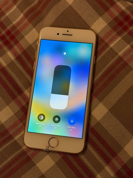 iPhone 8 идеальный