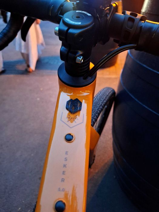 Kross Esker emblemat 3D samoprzylepny