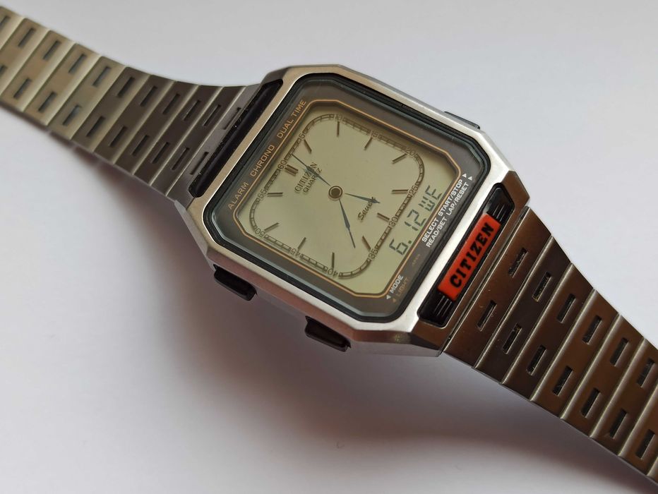 Citizen LCD vintage.