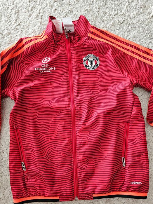 Adidas wiatrowka Manchester United 9-10lat